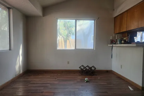2011 CASTLE CREEK DR