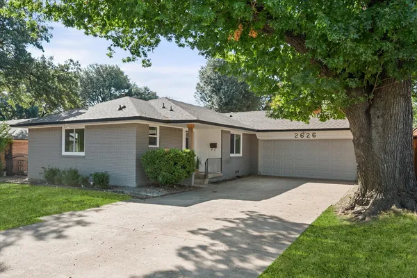 2626 ALDEN AVE