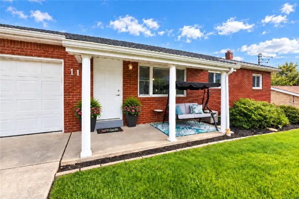 113 ELM DR