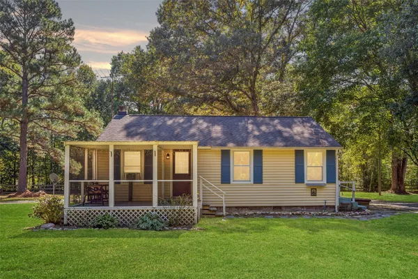 2351 TAYLORSVILLE RD