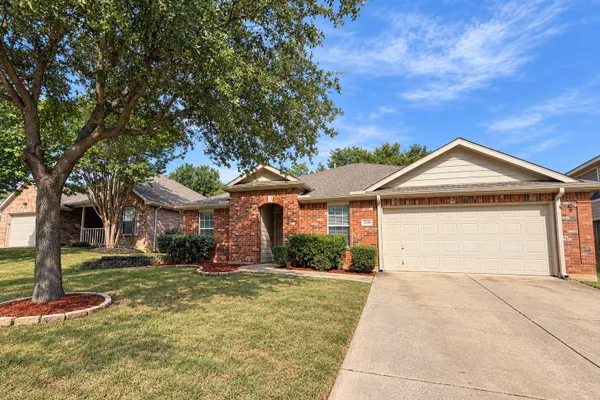 1314 MAPLE TERRACE DR