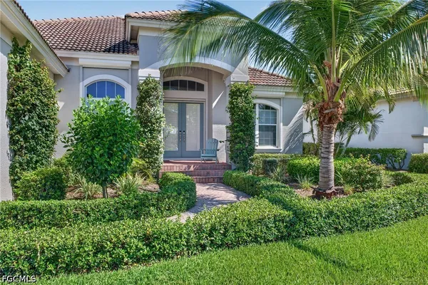 5672 WHISPERING WILLOW WAY
