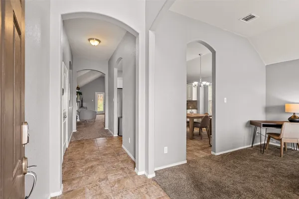 2308 WAKECREST DR