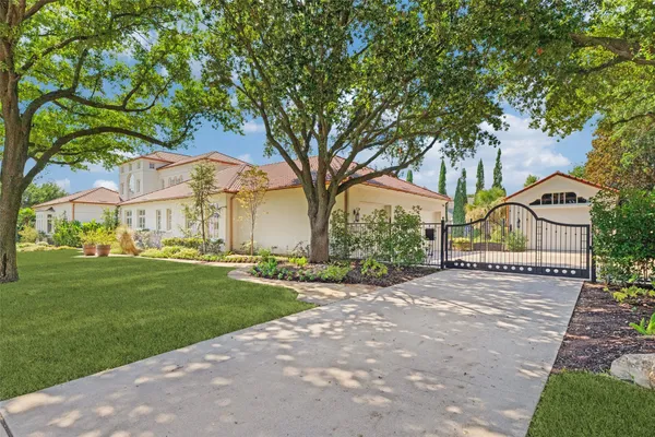 5500 MIRAMAR LN