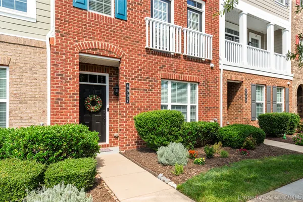 4907 SETTLERS MARKET BLVD