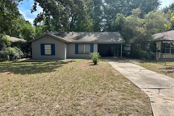 1107 CALLAHAN AVE