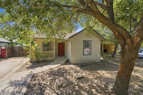 6909 FRONTERA TRL