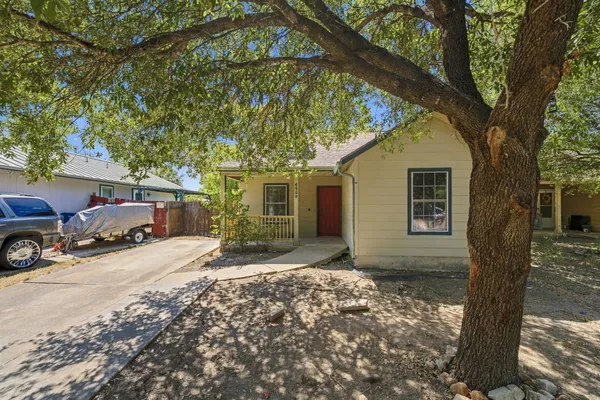 6909 FRONTERA TRL