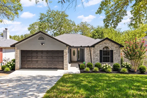 5708 LARK CREEK DR