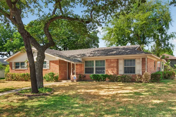 520 CIRCLEVIEW DR