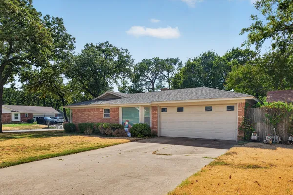 520 CIRCLEVIEW DR
