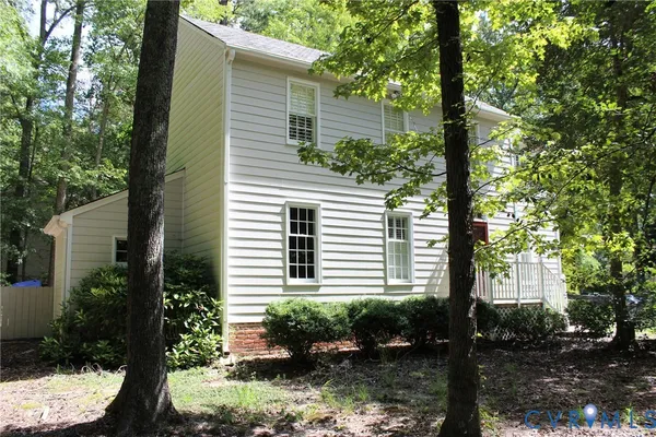 3819 PEBBLE CREEK RD