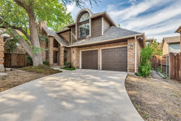 500 SAINT DURNEY CT
