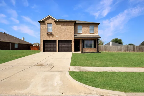 951 ZACHARY DR