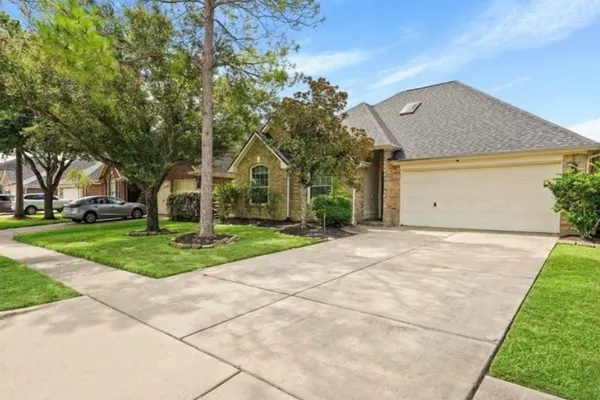 3106 VALLEY CT