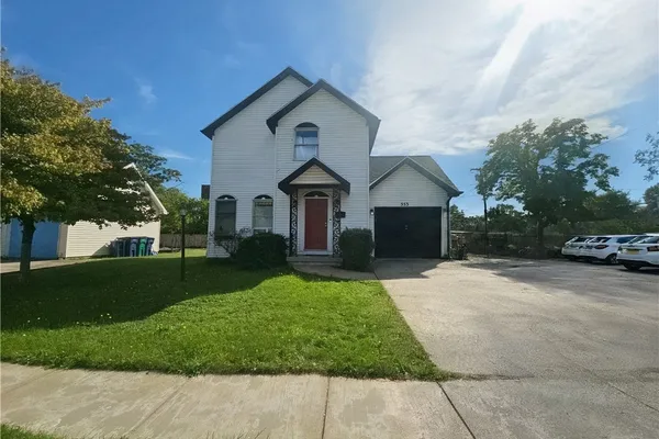 553 WILLIAM ST