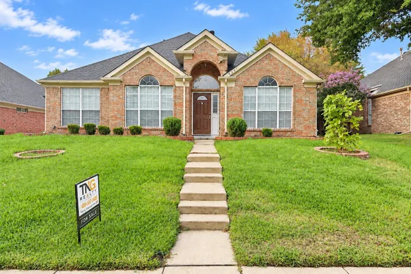 4221 CREEKSTONE DR