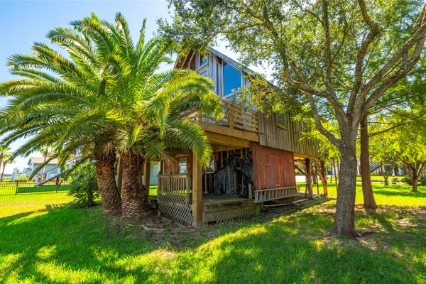 2124 COVE PARK DR