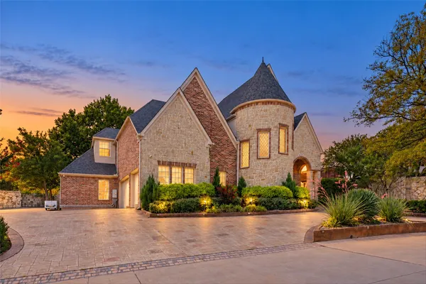 1900 WILDER LN
