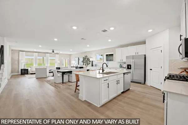13136 SORRENTO BAY DR
