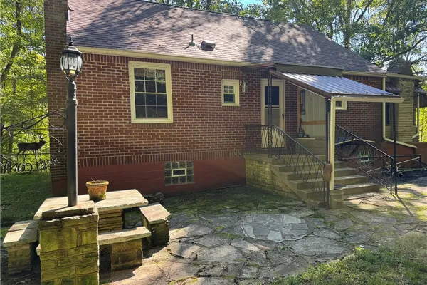 20 DEAMBROGGI RD
