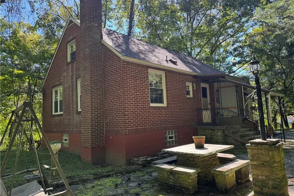 20 DEAMBROGGI RD