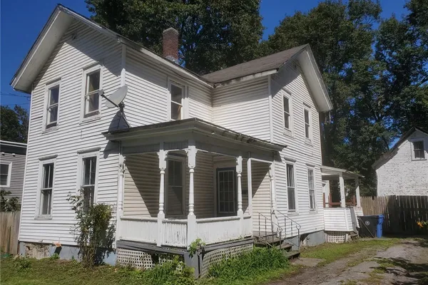 95 N MAIN ST