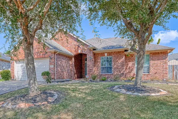 13922 NORMANDY CT