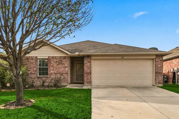 729 RIO BRAVO DR