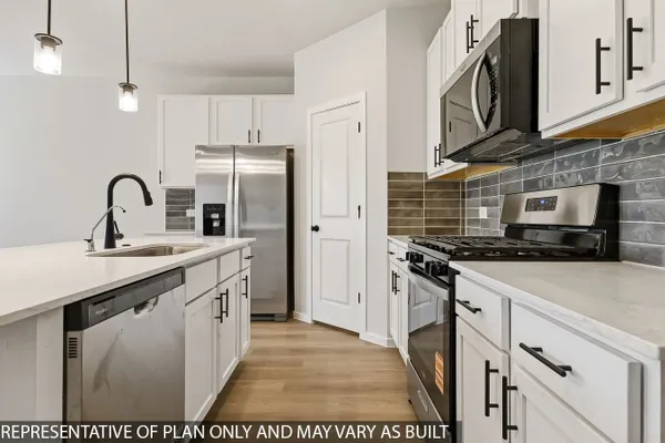 13110 SORRENTO BAY DR