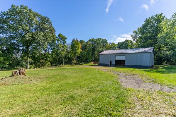 420 POSSUM HOLLOW RD