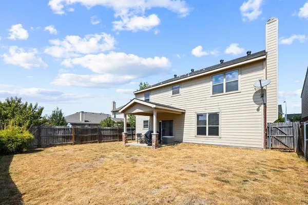5012 MERIDIAN LN