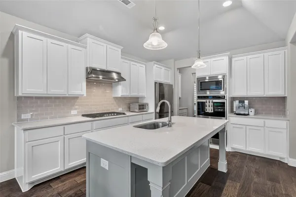 14027 WHEATFIELD LN