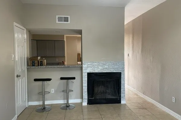 8732 VILLAGE OF FONDREN DR 8732