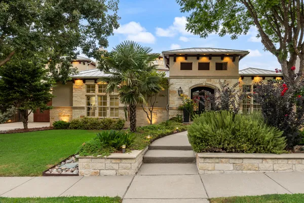 3504 CEDAR BLUFF DR