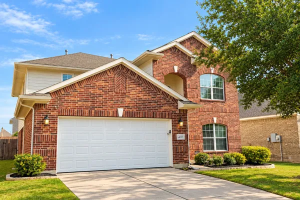 14002 ROANOKE FALLS DR