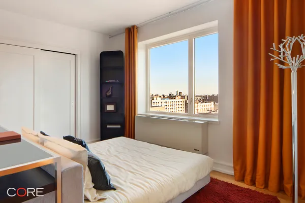 1280 FIFTH AVE 17E