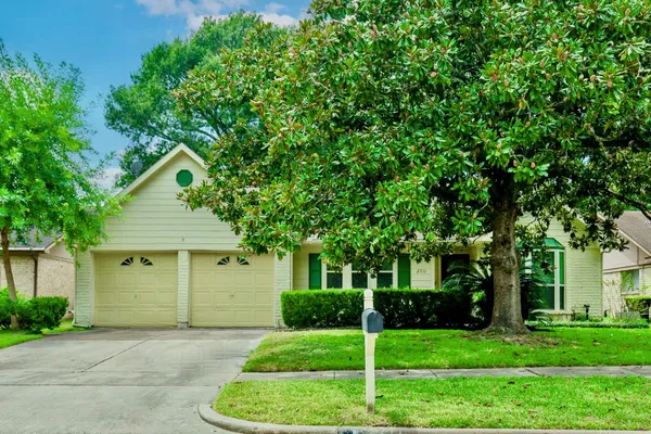 2711 QUAIL VALLEY E DR