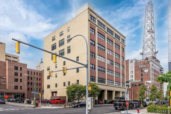 206 ELLICOTT ST 601