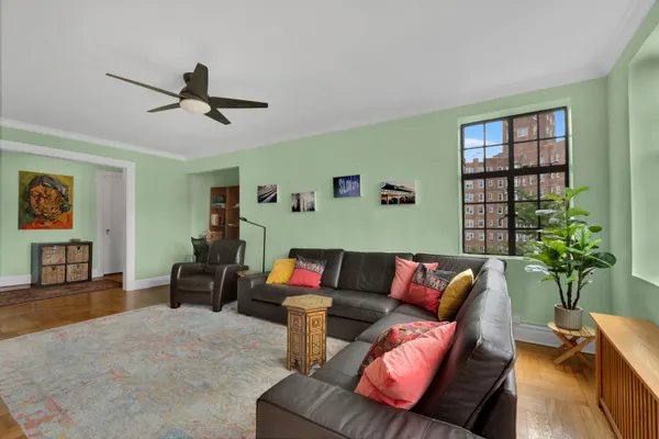 116 PINEHURST AVE G54