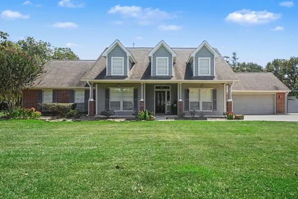 157 COUNTY RD 410