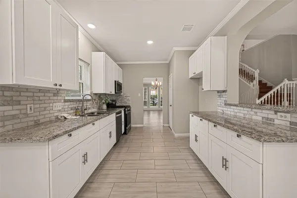 5015 COTTONGLEN CT