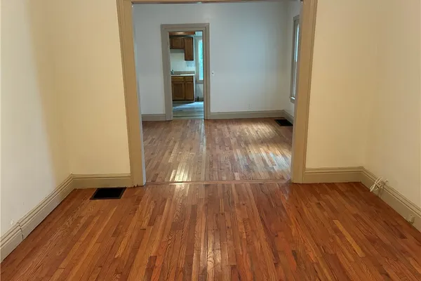 808 EXCHANGE ST