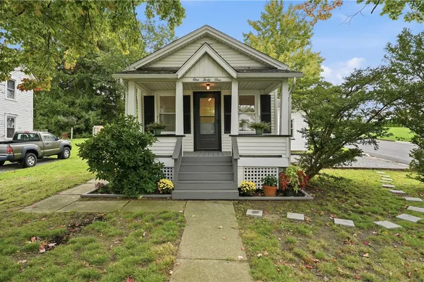141 PIERCE AVE