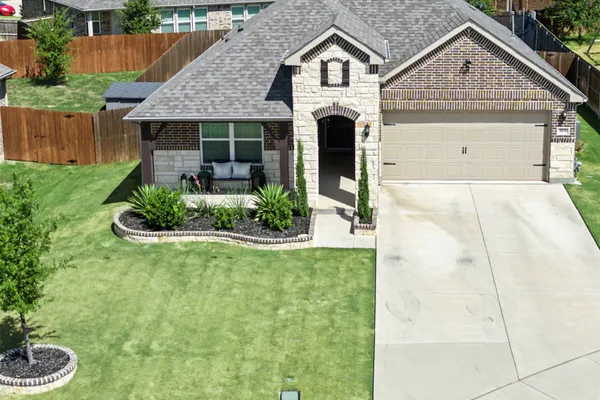 804 SWEEPING BUTTE DR