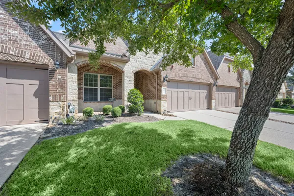 9026 CENTENNIAL DR