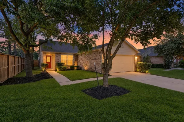 29530 LEGENDS GLEN DR