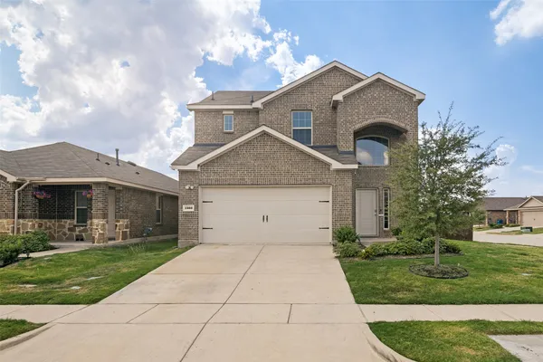 1302 ROSCOE DR