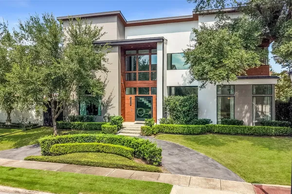 2608 BARBARA LN