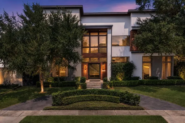 2608 BARBARA LN